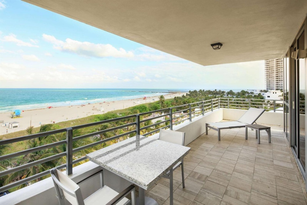 Hilton Bentley Beach Hotel